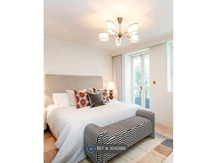 2 Bedroom Flat To Rent In Upper Richmond Road, London, SW15
