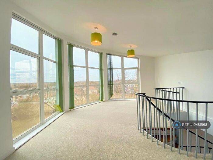 2 Bedroom Penthouse To Rent In Wicks Place, Chelmsford, CM1