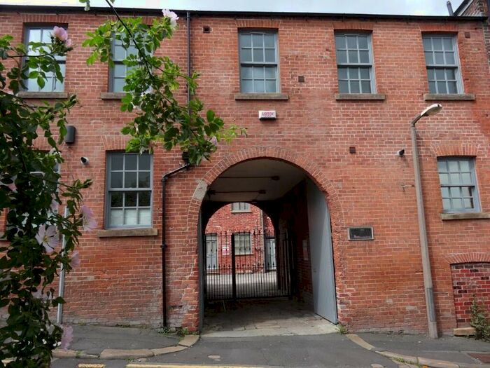 Studio To Rent In Furnace Hill, City Centre, Sheffield, S3
