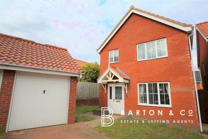 3 Bedroom Detached House To Rent In Mardle Street, Norwich, NR5