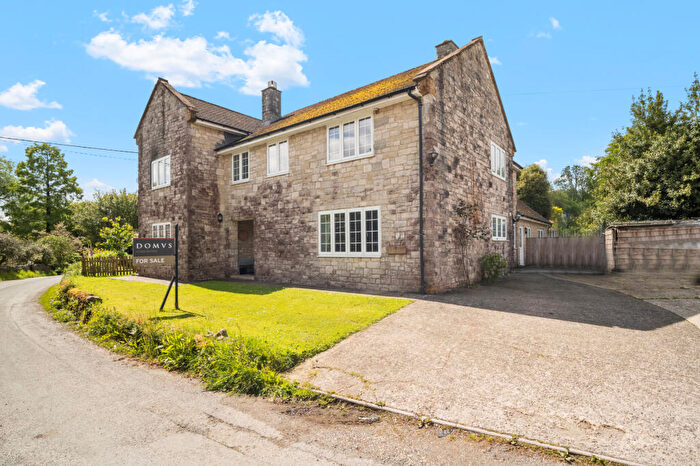 6 Bedroom Detached House For Sale In Hooke, Nr Beaminster, Dorset, DT8