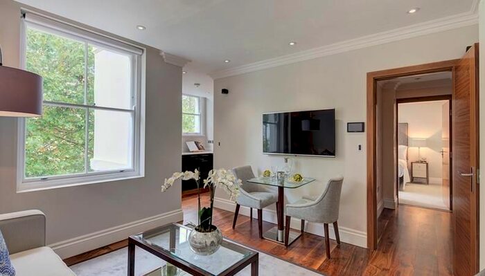 1 Bedroom Flat To Rent In Kensington Gardens Square, London, W2