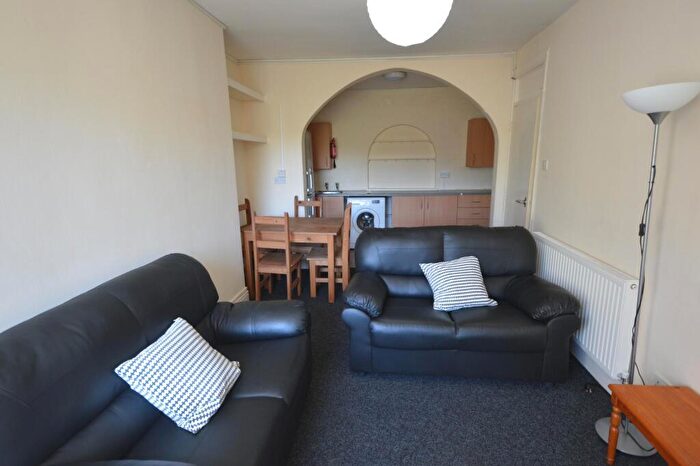 2 Bedroom House To Rent In Falkner Square, Liverpool, L8