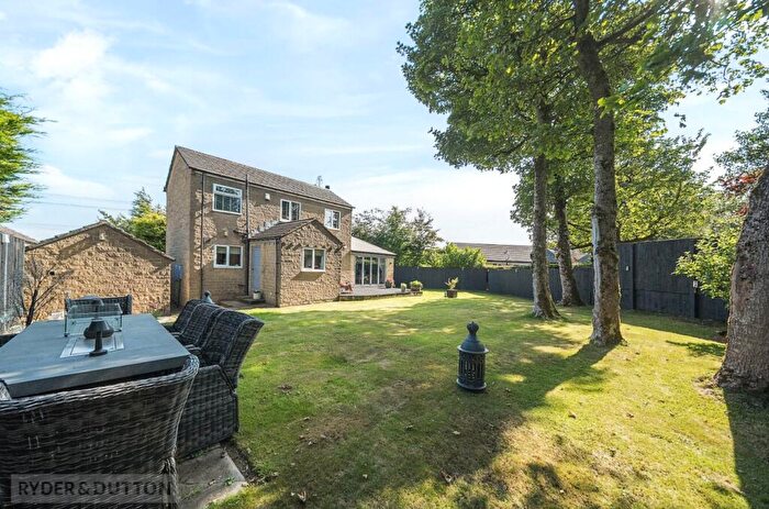 3 Bedroom Detached House For Sale In Pinfold Close, Barkisland, Halifax, West Yorkshire, HX4
