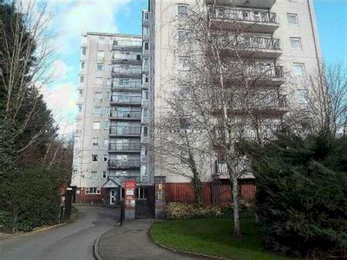 1 Bedroom Apartment To Rent In Tilehurst Court, Kersal Way, Salford, M7
