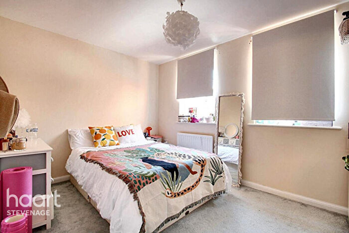 3 Bedroom Semi-Detached House For Sale In Whernside Drive, Stevenage, SG1