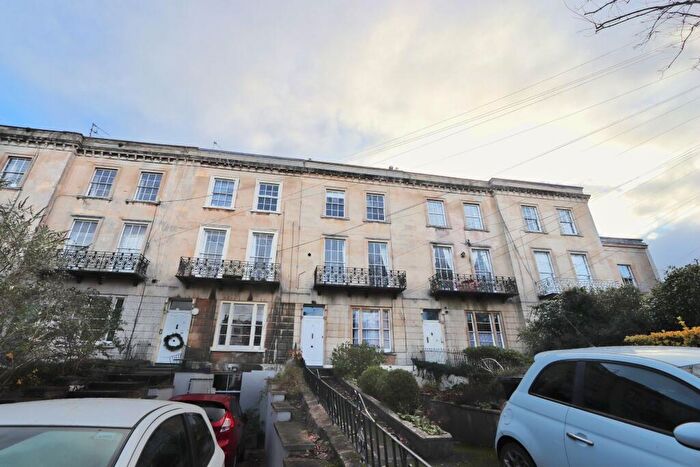 2 Bedroom Flat To Rent In Melrose Place, Bristol, BS8