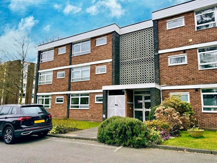 2 Bedroom Flat To Rent In Augustus Road, Edgbaston, Birmingham, B15