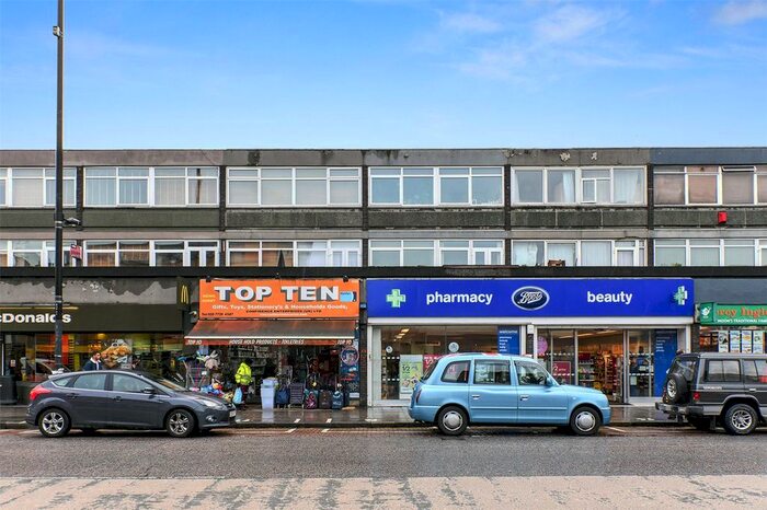 4 Bedroom Flat To Rent In Bethnal Green Road, London, E2