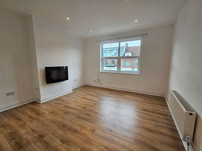 2 Bedroom Flat To Rent In Portland Road, Hove, BN3