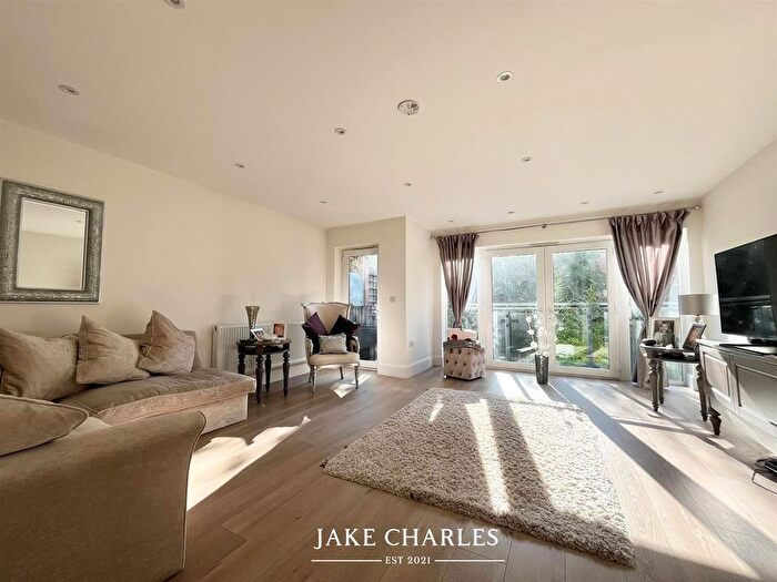 4 Bedroom Terraced House To Rent In Narev Drive, Barnet, EN4