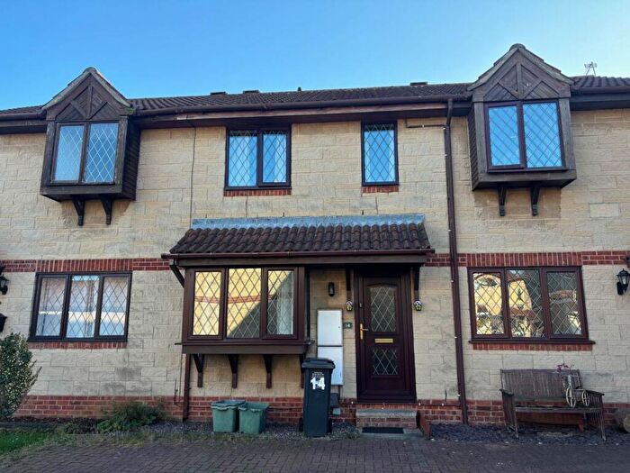 2 Bedroom House To Rent In Harvey Close, North Worle, Weston-super-Mare, BS22
