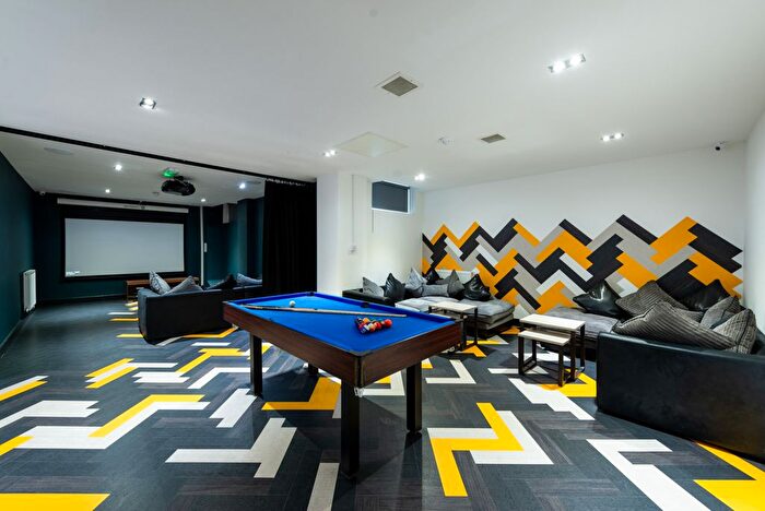 1 Bedroom Studio To Rent In Chapel Street, Luton, LU1