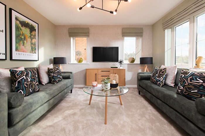 3 Bedroom Detached House For Sale In Grange Road, Hugglescote, LE67