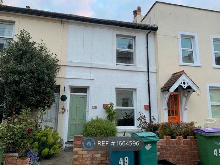 2 Bedroom Terraced House To Rent In East Cliff, Folkestone, CT19