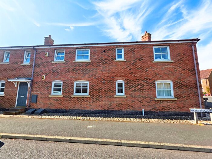 1 Bedroom Maisonette For Sale In Great Meadow Way, Aylesbury, HP19