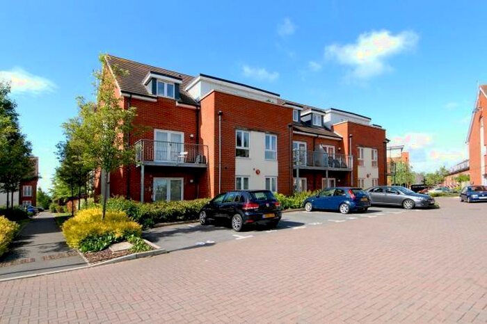 2 Bedroom Apartment To Rent In Leander Way, Oxford, OX1