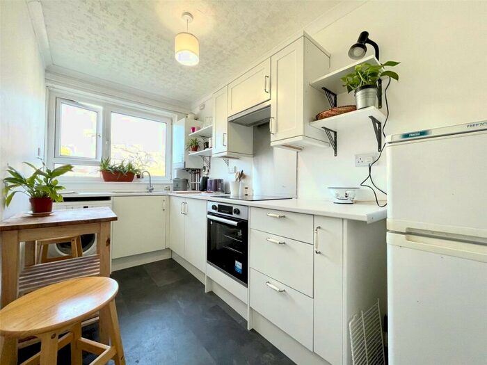 1 Bedroom Flat For Sale In Fergus Court, North Kelvinside, Glasgow, G20