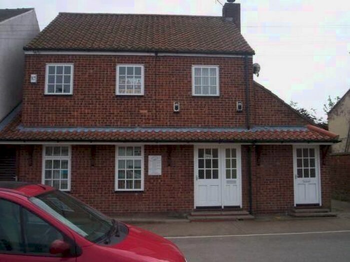 2 Bedroom Flat To Rent In Westgate, Patrington, Hull, HU12