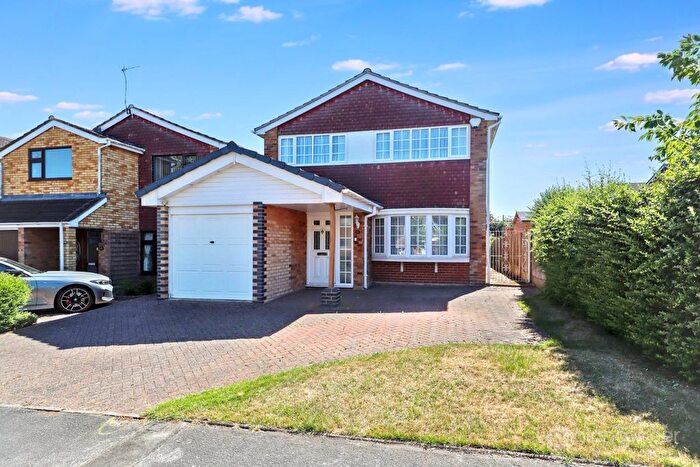 3 Bedroom Detached House For Sale In St. Andrews Drive, Whitestone, Nuneaton, CV11