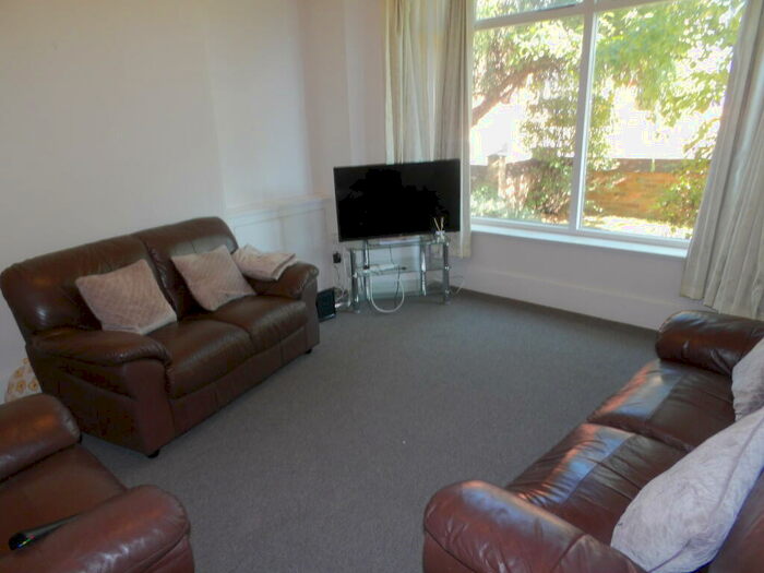 6 Bedroom House To Rent In Beds £ Pppw Melton Road, NG2