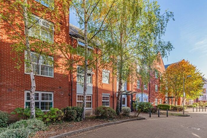 2 Bedroom Flat To Rent In Tanners Row, Wantage, OX12