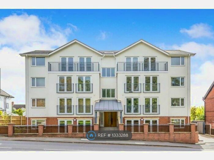 2 Bedroom Flat To Rent In Etruria Road Basford, Stoke-On-Trent, ST4