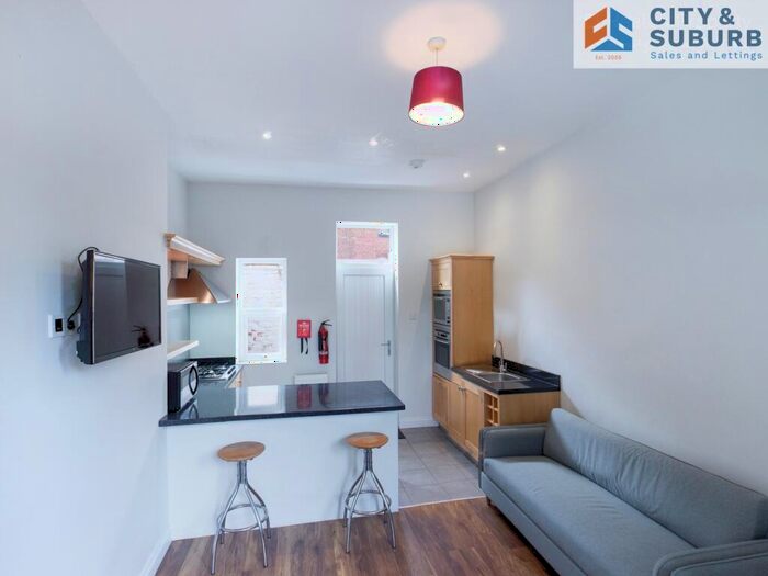 3 Bedroom Terraced House To Rent In Buston Terrace, Jesmond, Newcastle Upon Tyne, Tyne And Wear, NE2