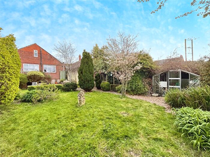 2 Bedroom Bungalow For Sale In High Street, Dilton Marsh, Westbury, BA13