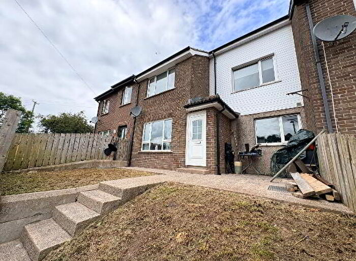 3 Bedroom Mid Terraced House For Sale In Meadowlands, Downpatrick, BT30