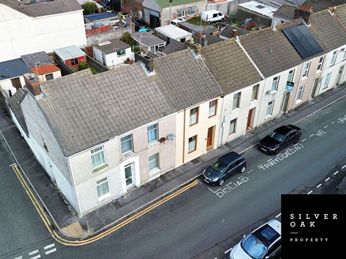 3 Bedroom Terraced House For Sale In Lakefield Road, Llanelli, Carmarthenshire, SA15