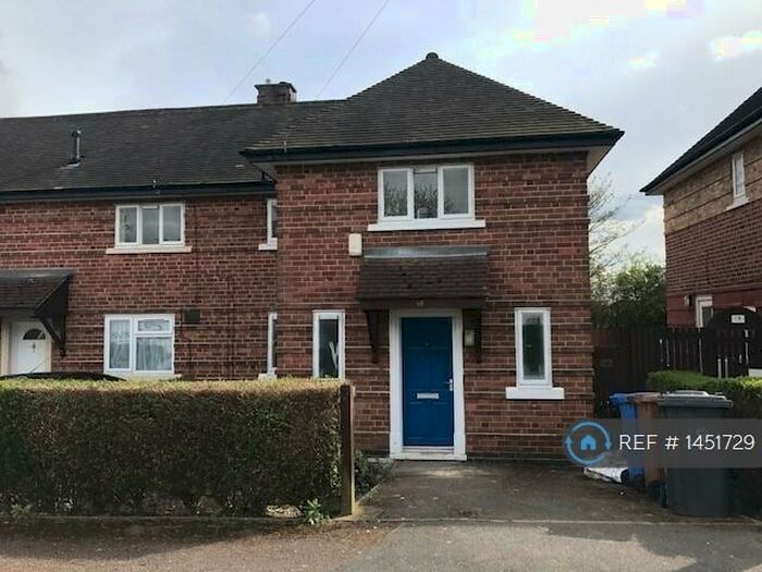 3 Bedroom Semi-Detached House To Rent In Denbigh Street, Derby, DE21