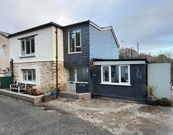 2 Bedroom Property For Sale In Lerryn, PL22