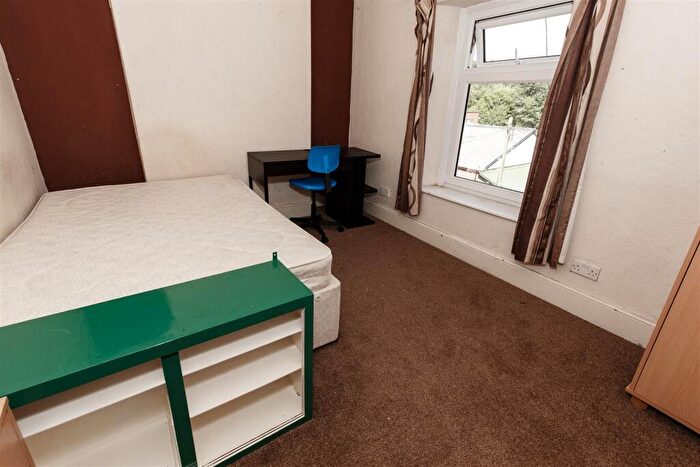 5 Bedroom Terraced House To Rent In Broadway, Treforest, Pontypridd, CF37