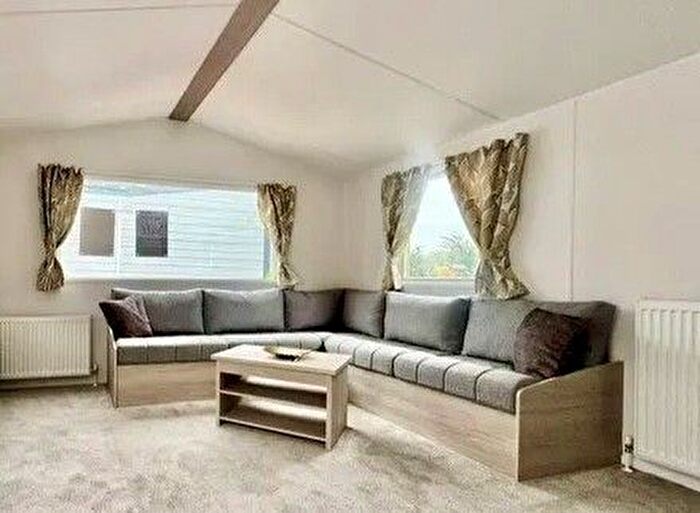 2 Bedroom Mobile/park Home For Sale In Kiln Ln, Gisburn, BB7