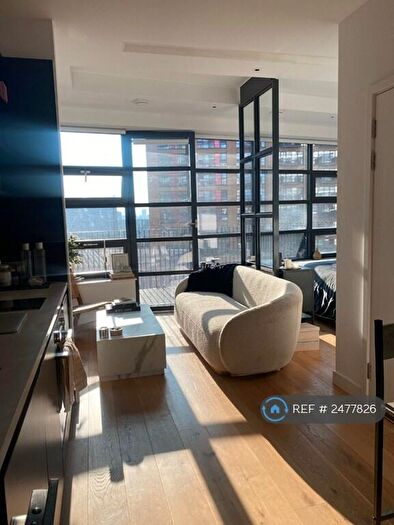 Studio To Rent In Defoe House, London City Island, E14