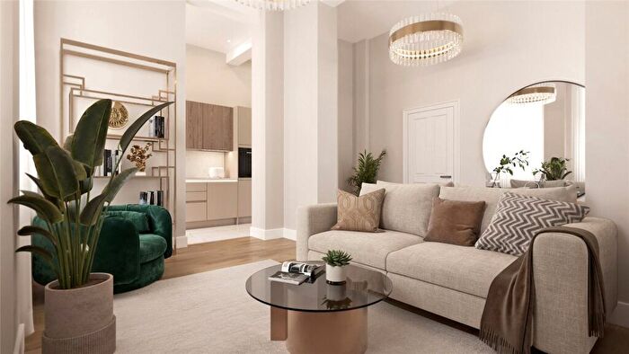 1 Bedroom Apartment For Sale In The Fernhurst, St James Park, Locksway Road, Southsea, PO4