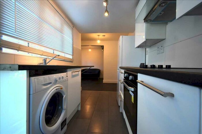 1 Bedroom Apartment To Rent In Priory Road, Dartford, DA1