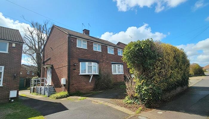 2 Bedroom Semi Detached House For Sale In Vicarage Hill, Flitwick, MK45