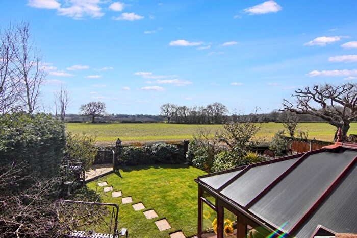 4 Bedroom Detached House For Sale In James Dawson Drive, Millisons Wood, CV5