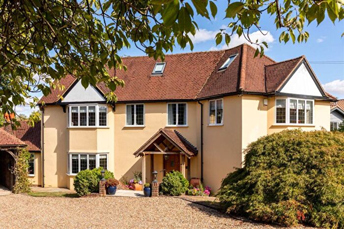 6 Bedroom Detached House For Sale In The Glade, Kingswood, KT20