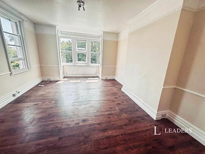 1 Bedroom House To Rent In Richmond Avenue West, PO21
