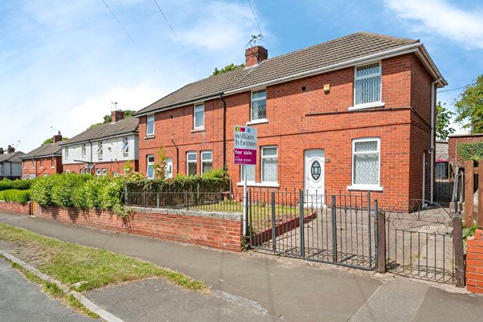 2 Bedroom Semi-detached House For Sale In Dunns Dale, Maltby, Rotherham, S66