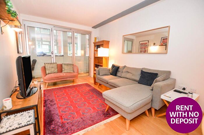 2 Bedroom Flat To Rent In The Met Apartments, Hilton Street, Northern Quarter, Manchester, M1
