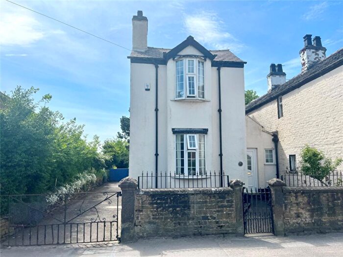 2 Bedroom Semi Detached House For Sale In Moss Lane, Macclesfield, SK11