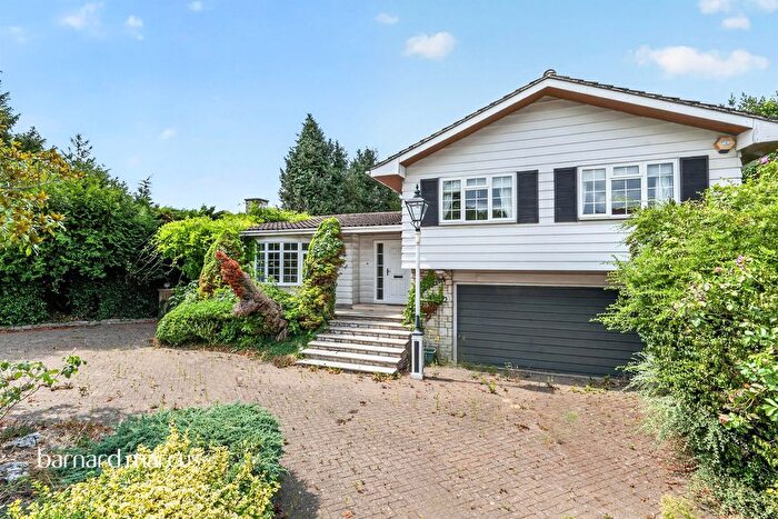 4 Bedroom Detached House For Sale In Alexandra Road, Epsom, KT17
