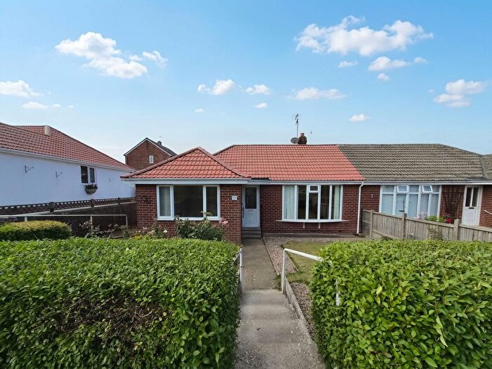 2 Bedroom Semi-Detached Bungalow For Sale In Sea View Drive, Scarborough, YO11