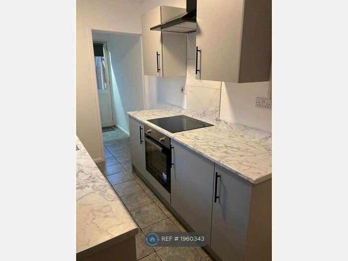 3 Bedroom End Of Terrace House To Rent In Aylsham Rd, Norwich, NR3