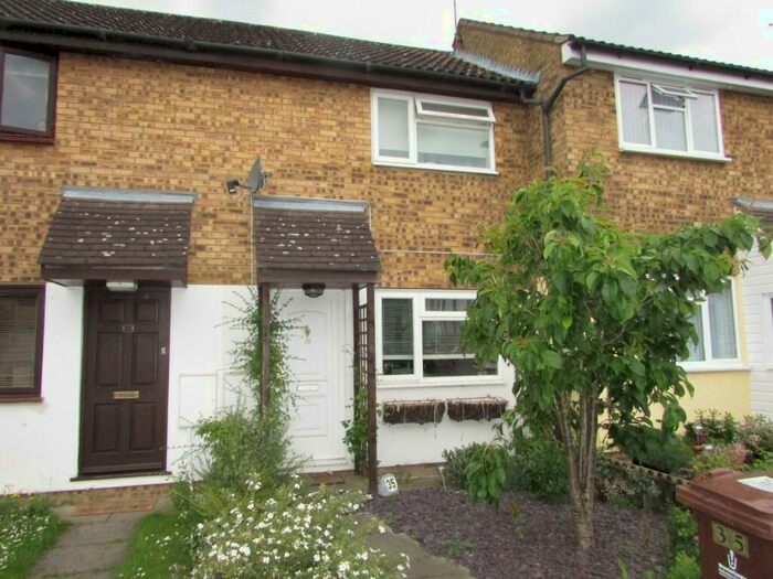 1 Bedroom Terraced House To Rent In The Hedgerows, Stevenage, Hertfordshire, SG2