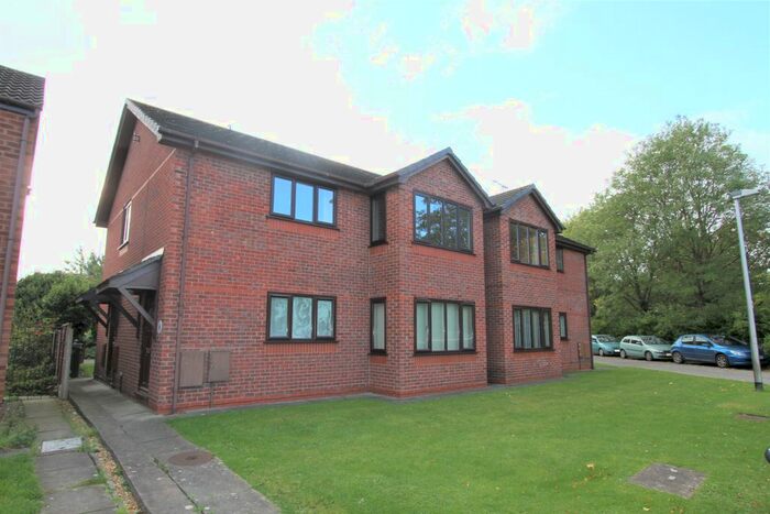 2 Bedroom Flat To Rent In Sheridan Court, Chester, Cheshire CH2